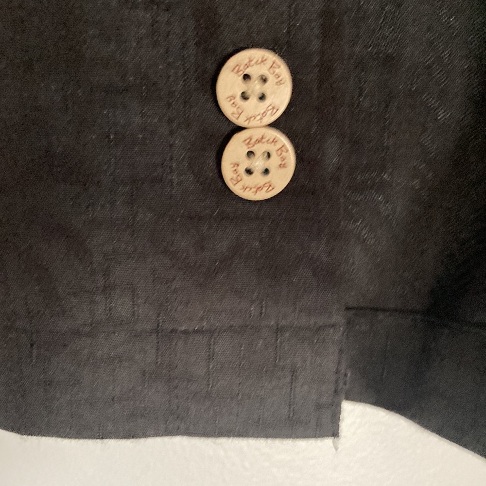 Batik Bay Button Up Hawaiian Camp Shirt L Black Tribal Palm Leaves Chest Pocket - Picture 10 of 11